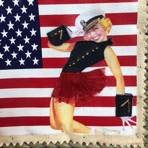 American Flag Pin-Up Girl Stars Stripes Tote Bag - Picture 8 of 8